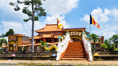 Sa Dec Vietnam: The flower capital of the Mekong Delta