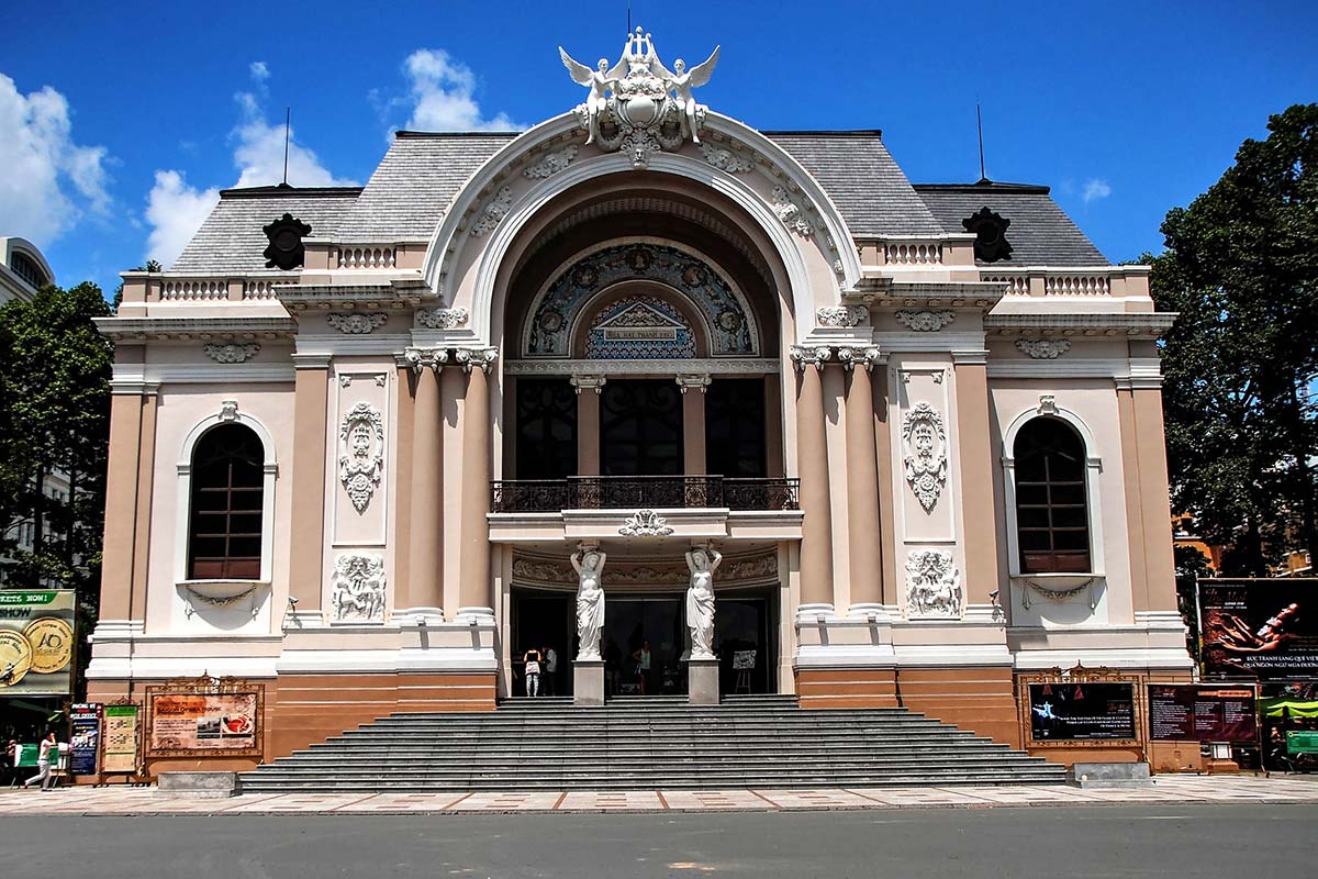 how many days in Ho Chi Minh City Saigon Opera House