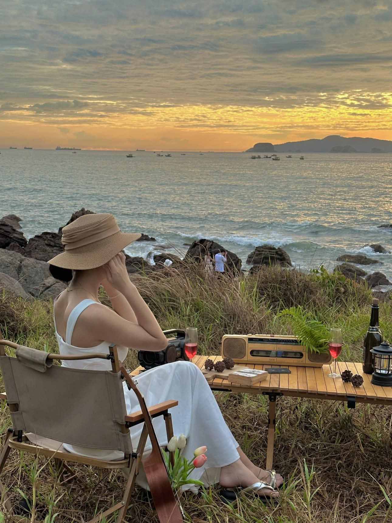 Bãi Đông Sống ảo tại Bãi Đông