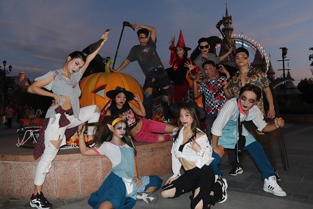 Sự tích Halloween: Câu chuyện về Jack và con quỷ biết giữ lời hứa