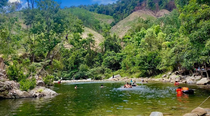 Suối A Lin Địa điểm check-in xinh đẹp nên thơ của suối A Lin