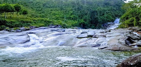 Thác 7 tầng Quế Phong – vẻ đẹp hùng vĩ nơi xứ Nghệ