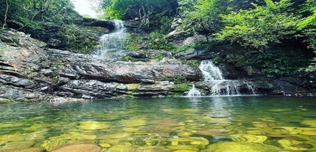 Thác Mơ Quảng Ninh – Thắng cảnh hoang sơ, đẹp hút hồn của vùng đất mỏ