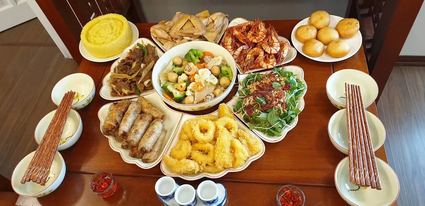 Mâm cơm cúng Tết Nguyên Tiêu