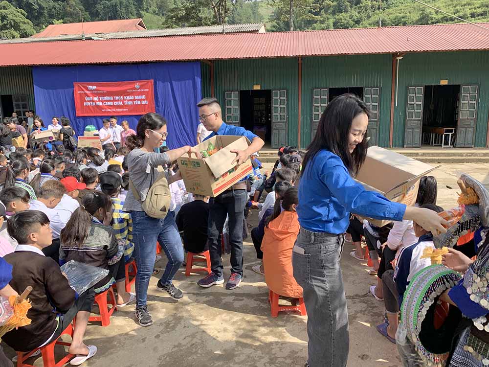 tháng 9 có ngày lễ gì Chương trình thiện nguyện tổ chức nhân ngày Quốc tế Từ thiện