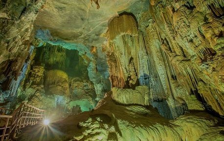 Thien Canh Son Cave (Co cave): Unveil the hidden wonder of Bai Tu Long Bay