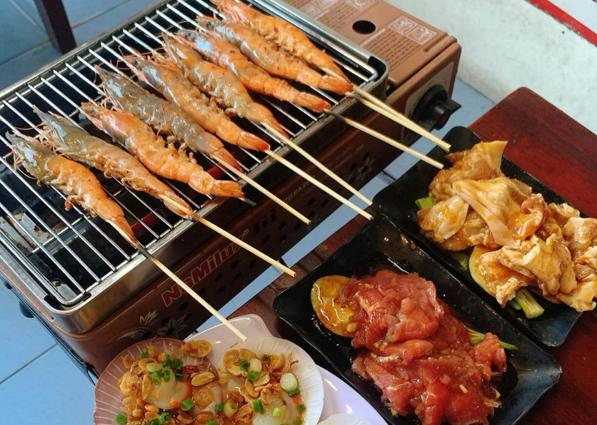 Quán anh Boa được nhiều du khách lựa chọn dùng bữa