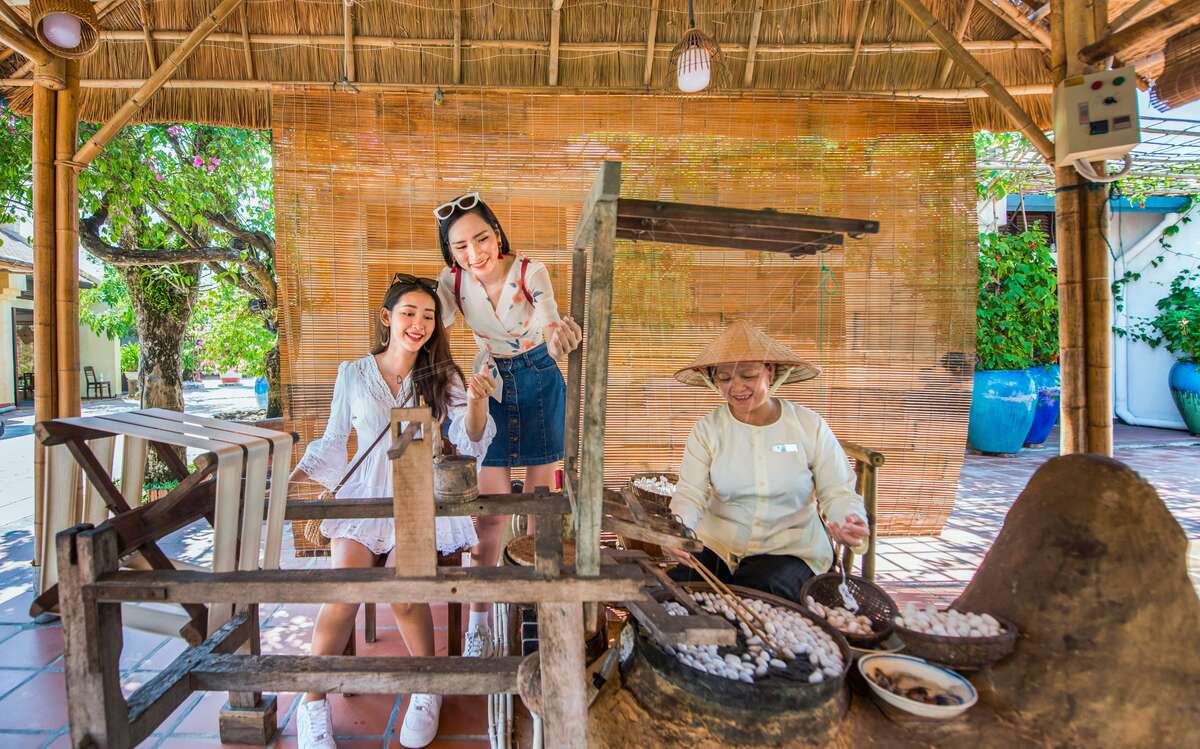 Tìm hiểu những nghề truyền thống