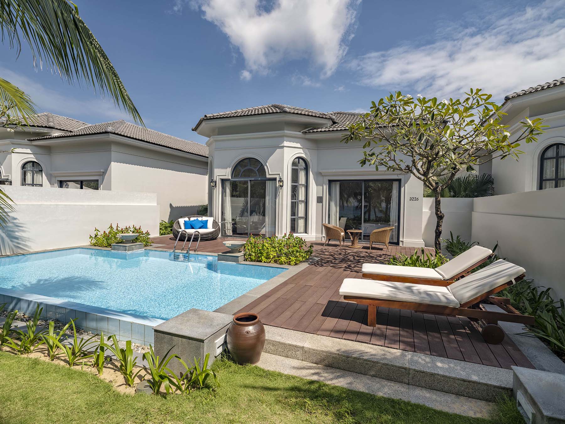 Hệ thống khách sạn, resort Vinpearl