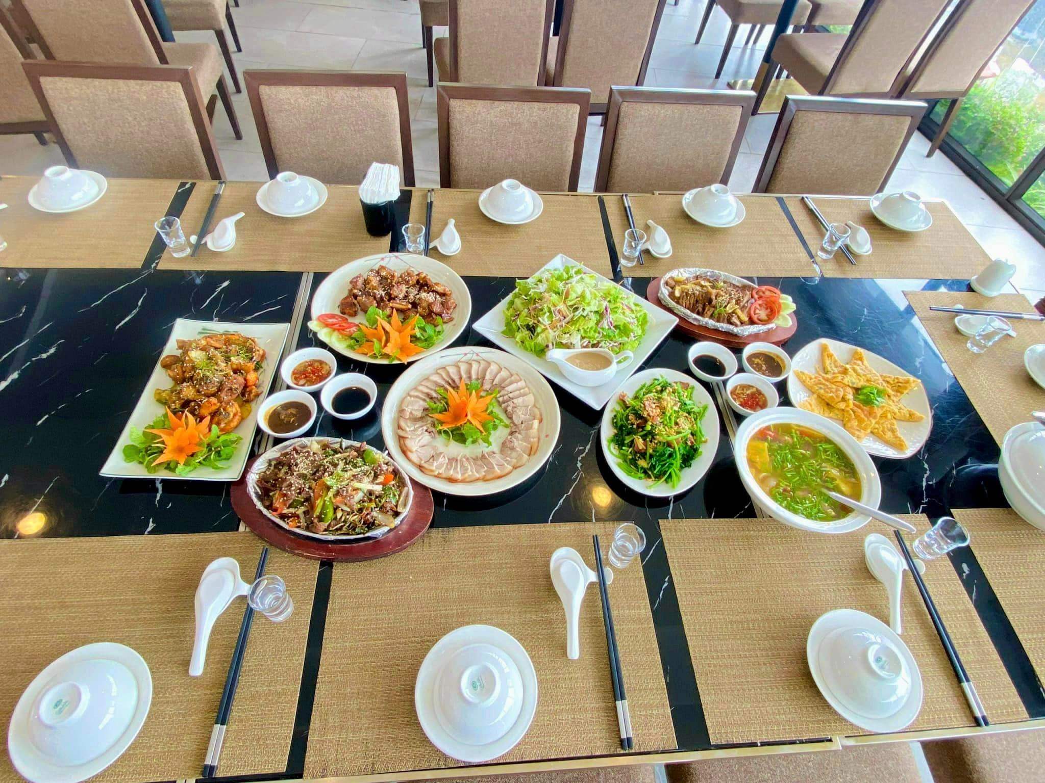 Thưởng thức đặc sản tại cổng trời Sa Pa