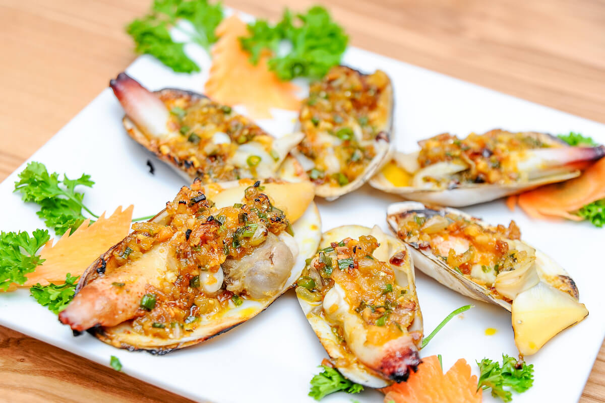 Thưởng thức hải sản