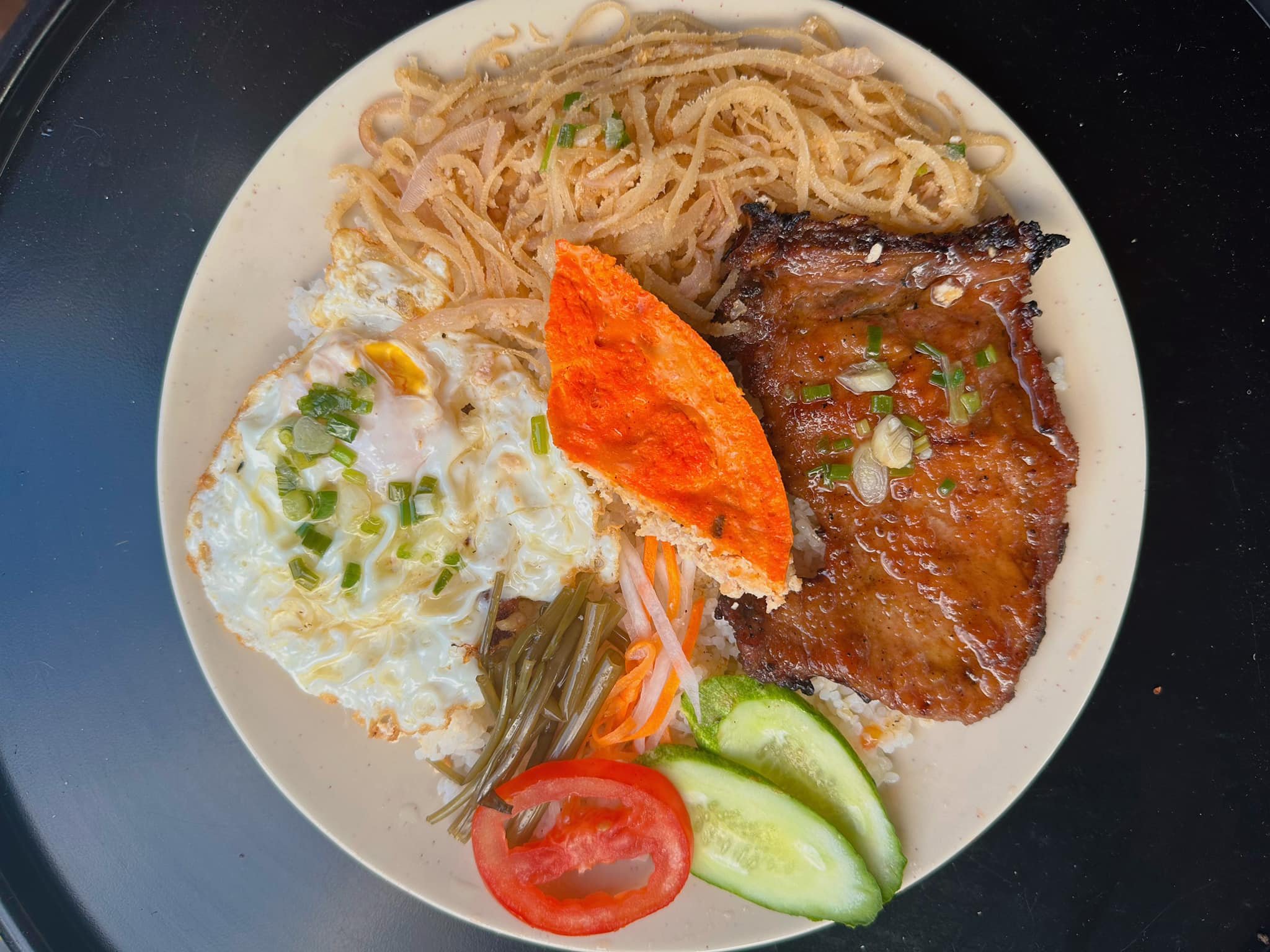 Tiệm cơm Cô Út Vinhomes Grand Park