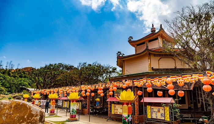 Kiến trúc của Tịnh Xá Ngọc Hòa mang đậm phong cách của hệ phái Khất Sĩ