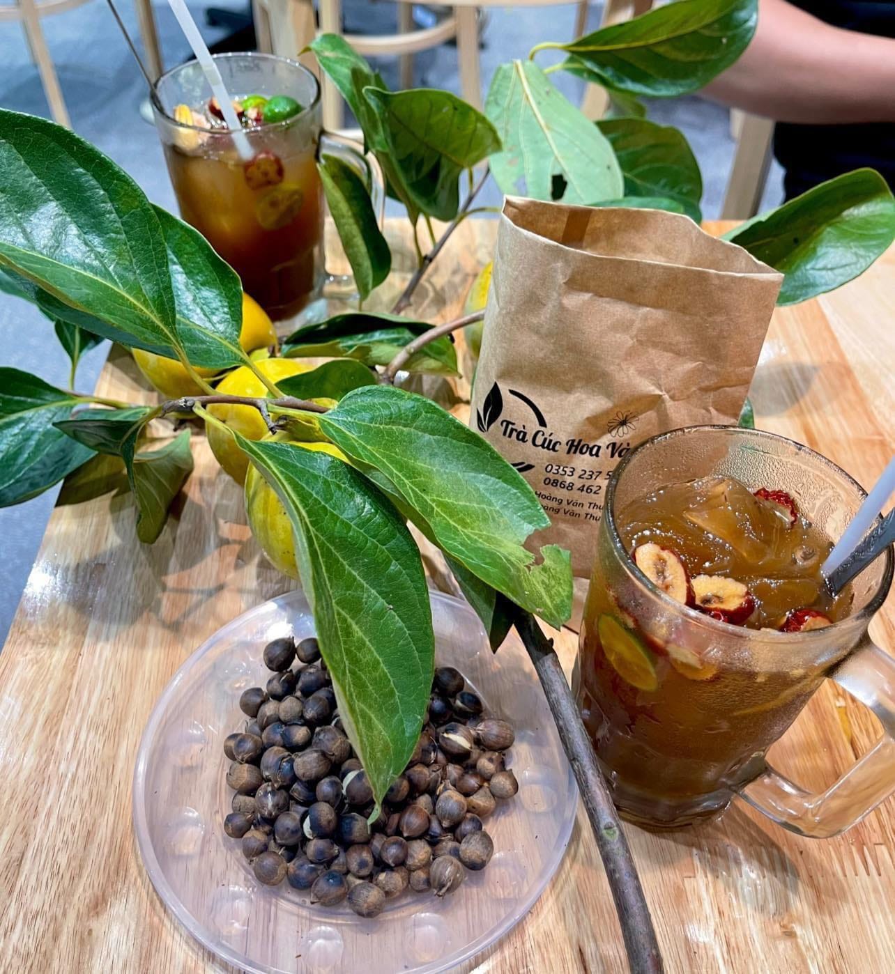 Trà cúc Hải Phòng Food tour Hải Phòng không thể thiếu trà cúc