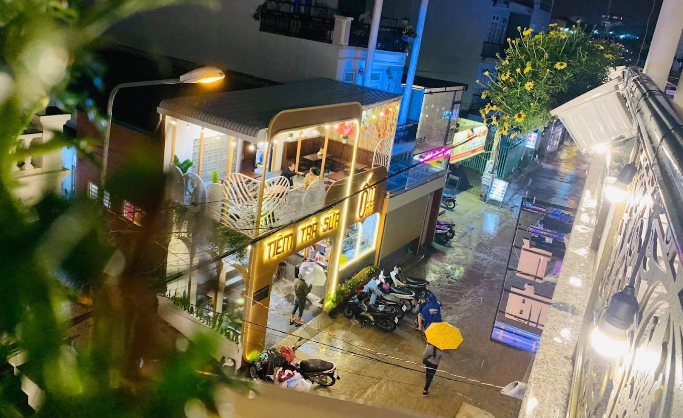 trà sữa Đà Lạt Quán Ốm Sữa Milk Tea bên góc đường Đà Lạt