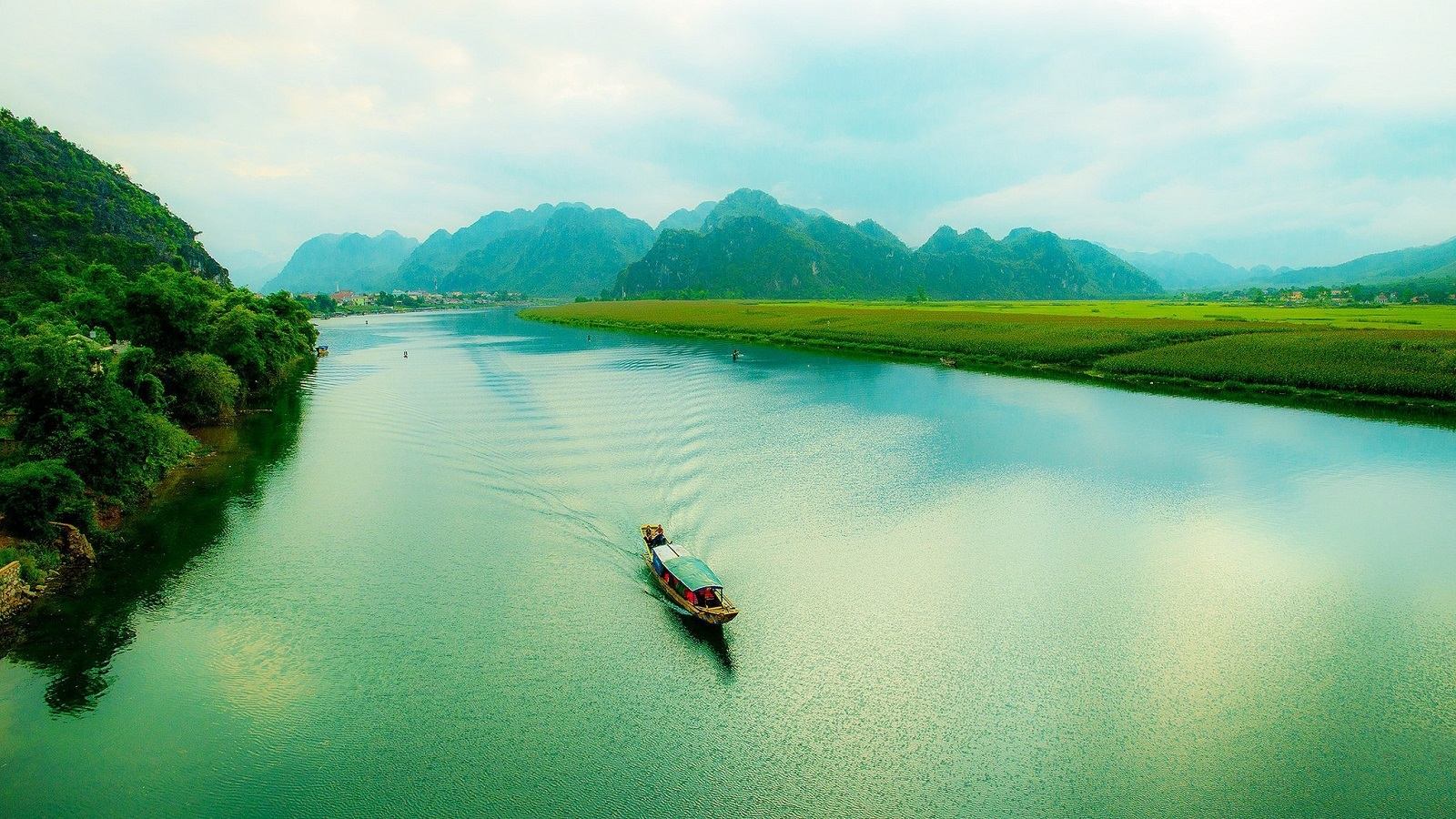 Trải nghiệm đi thuyền trên sông Hà Tĩnh