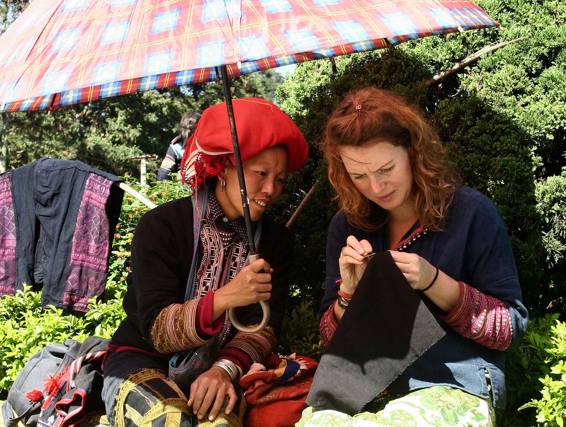 Trải nghiệm nghề dệt thổ cẩm