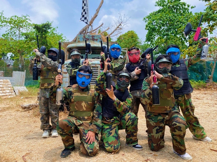 bắn súng sơn TPHCM Trang phục tham gia bắn súng sơn