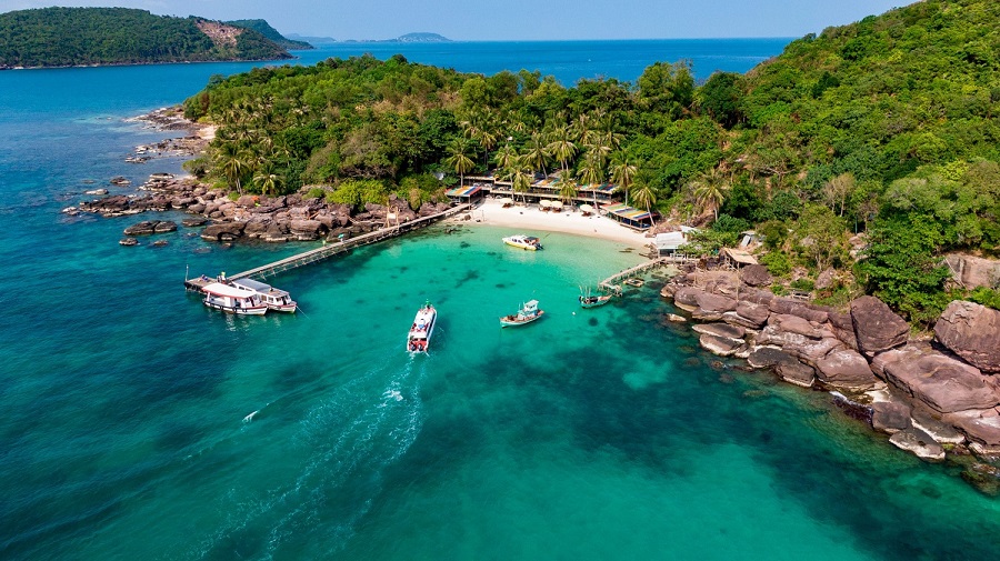 Travel to Vietnam from Canada Explore the breathtaking paradise of Phu Quoc Island, known for its stunning beaches and picturesque landscapes