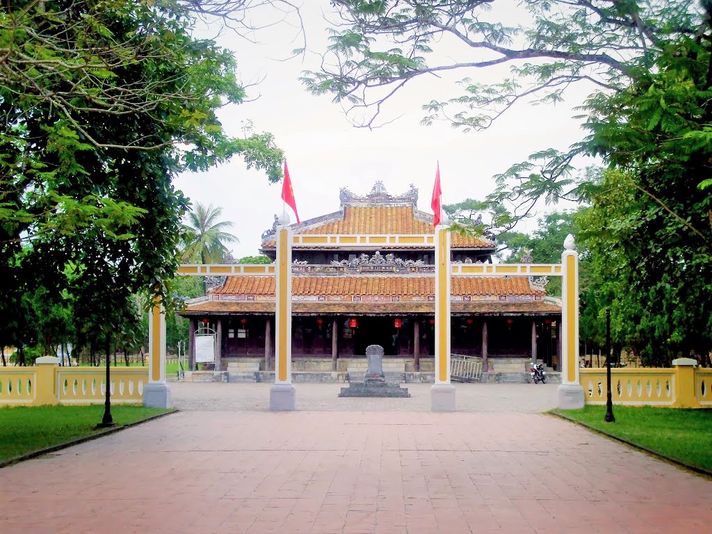 Trường Quốc Tử Giám Huế - Trường Đại học đầu tiên dưới thời nhà Nguyễn