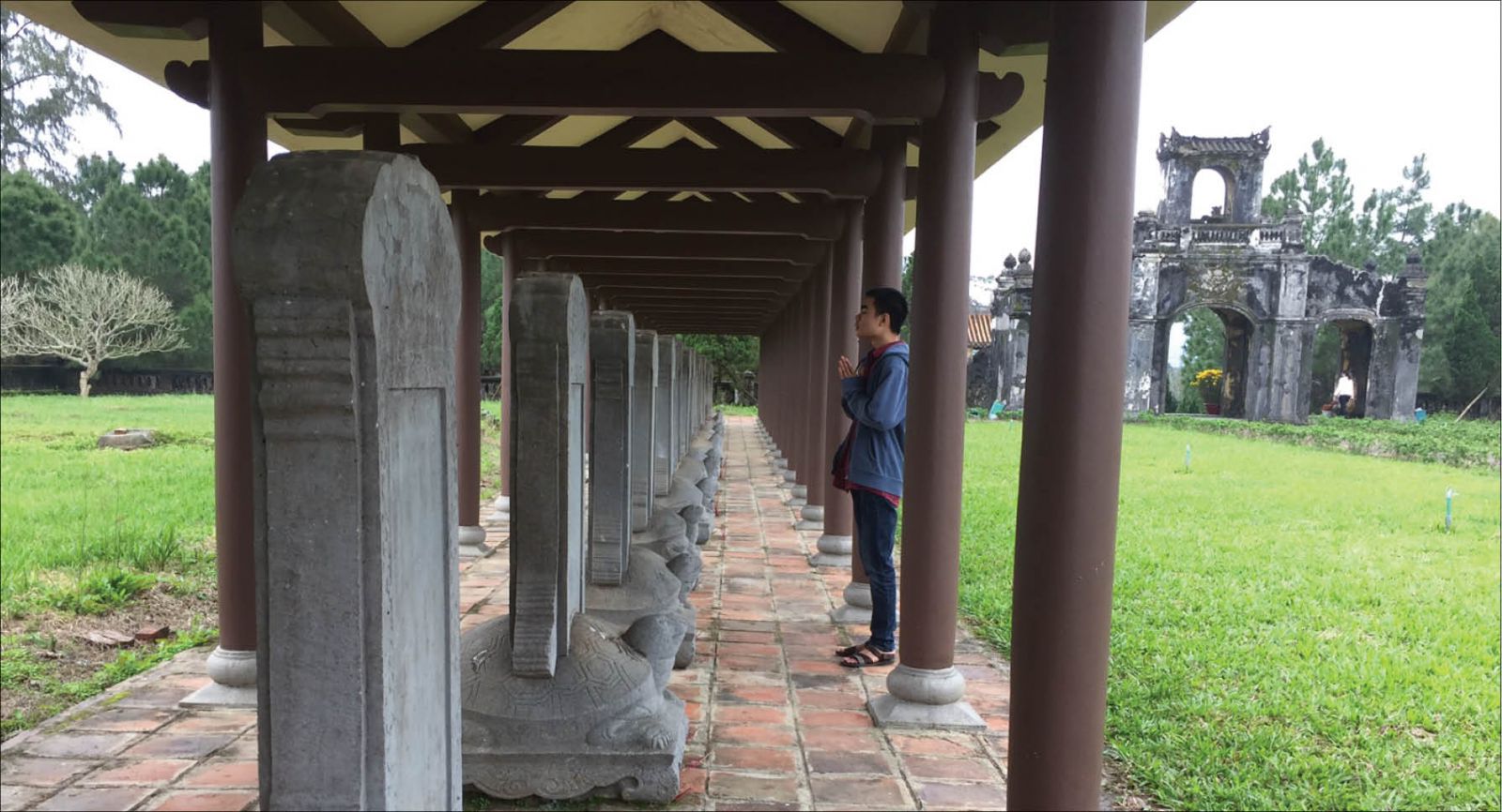 Chiêm ngưỡng nét đẹp rêu phong 32 tấm bia khắc tên 293 tiến sĩ triều Nguyễn