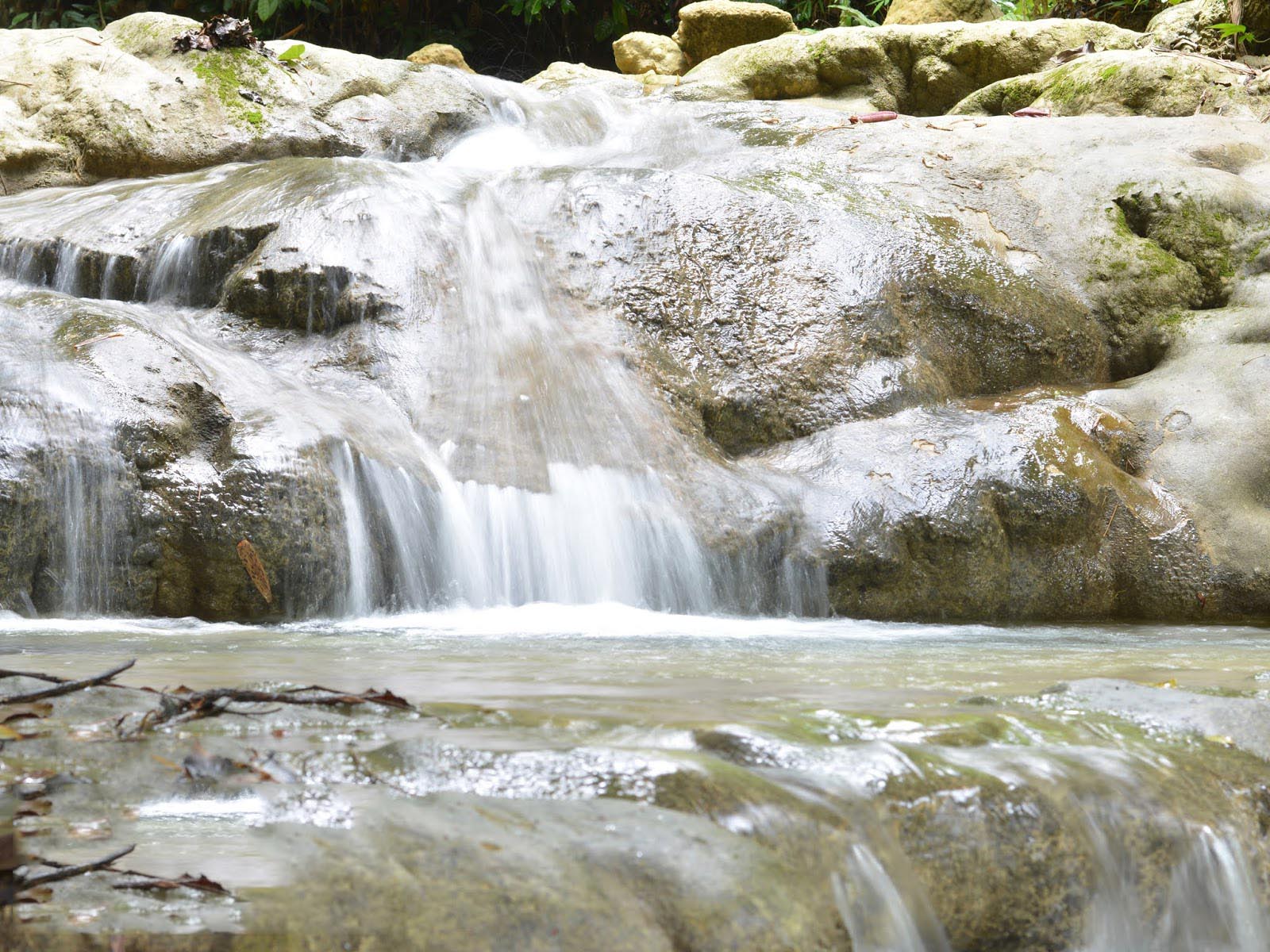 Truyền thuyết thác Hiêu Pù Luông