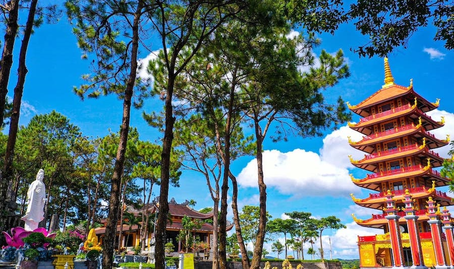 Tu viện Bát Nhã Bảo Lộc: Chốn an nhiên đẹp tựa tiên cảnh