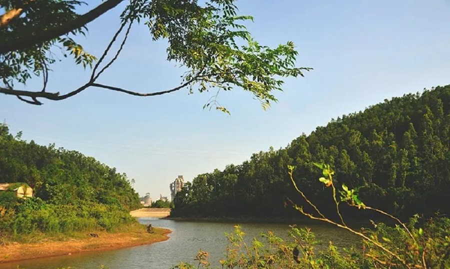 Hồ Cánh Chim Vẻ đẹp hữu tình của hồ Cánh Chim