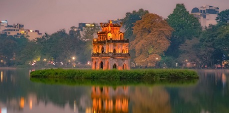 A guide to the best Vietnam 10-day itinerary for travelers in 2025