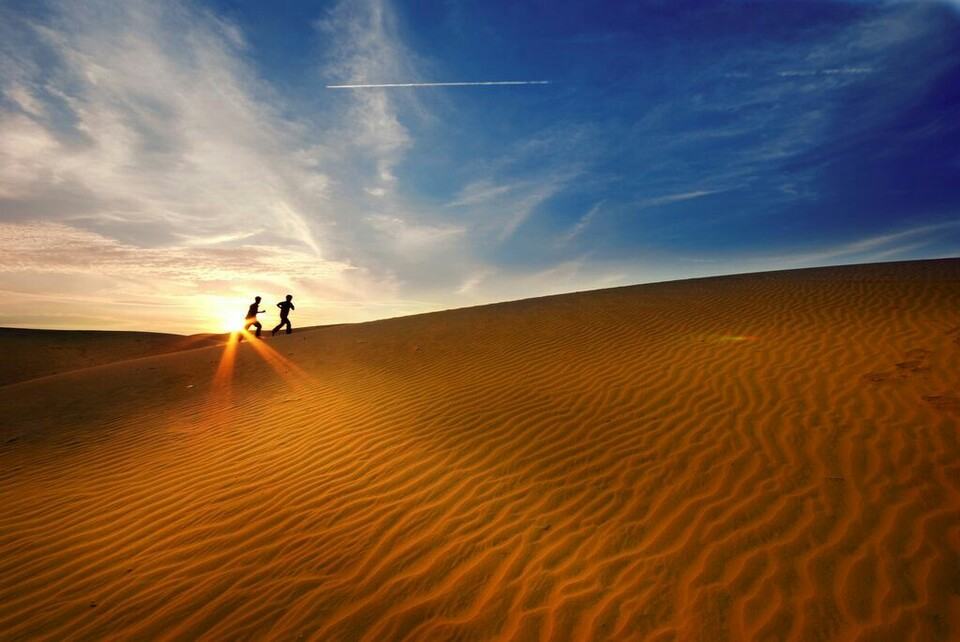 Explore the captivating sand dunes by Phan Thiet’s coast