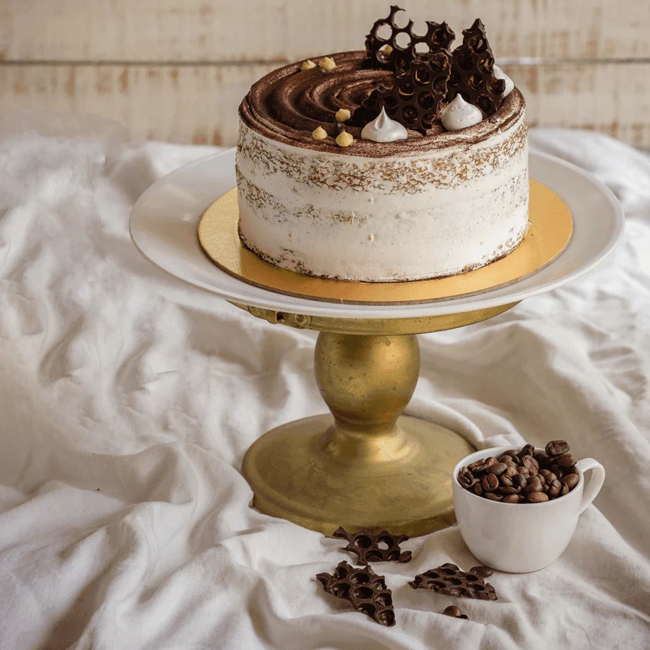 Vietnamese birthday cakes Tiramisu is the heart and soul of Italian sweets
