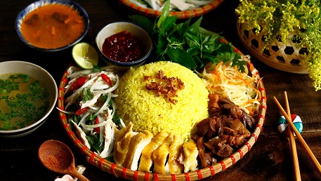 Vietnamese chicken rice: Top 9 delicious specialties across 3 regions