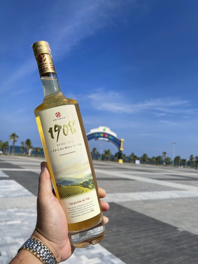 Vietnamese rice wine A glance at the traditional beverage