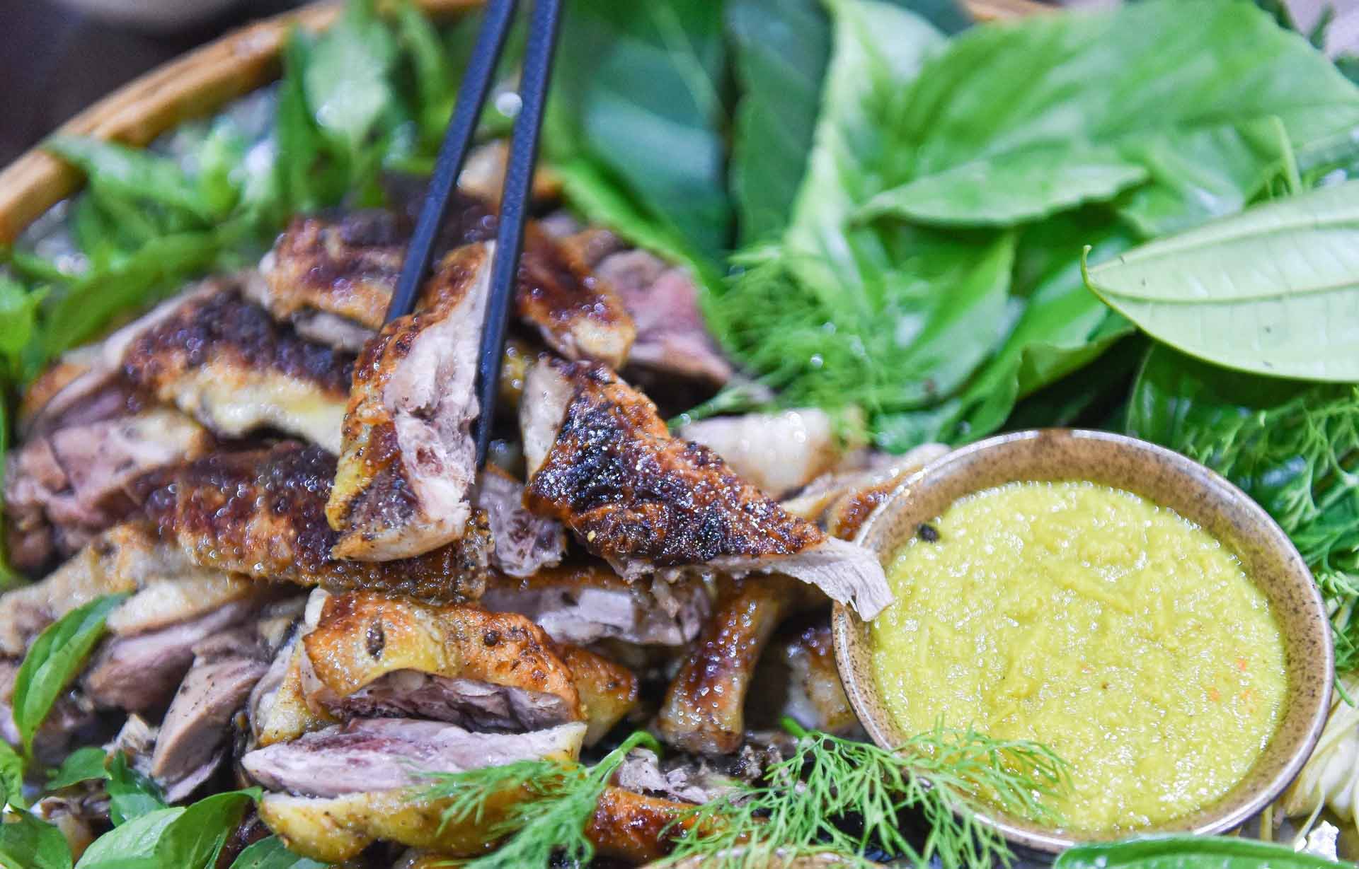 Pù Luông Vịt Cổ Lũng bản Hiêu