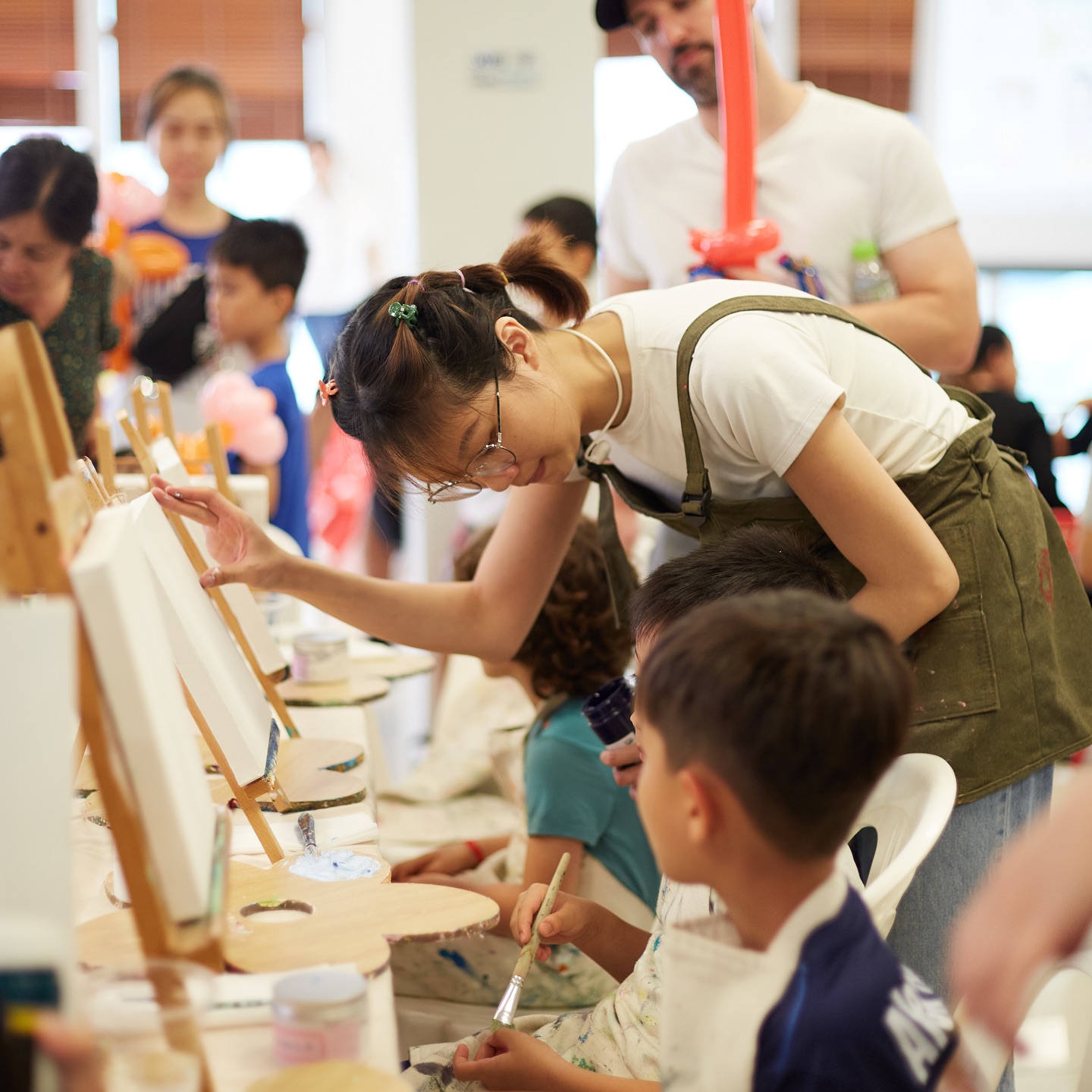 Workshop vẽ tranh TPHCM Flower M Art