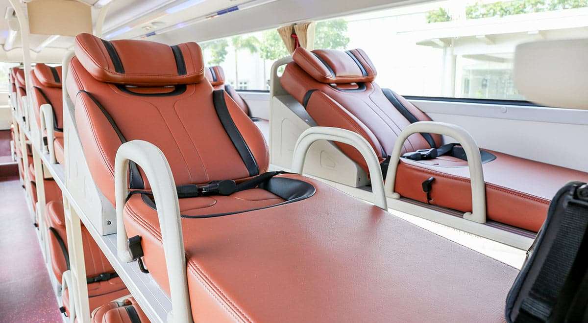 xe Nha Trang Phú Yên Nội thất trên một xe khách Thuận Thảo tuyến Nha Trang Phú Yên