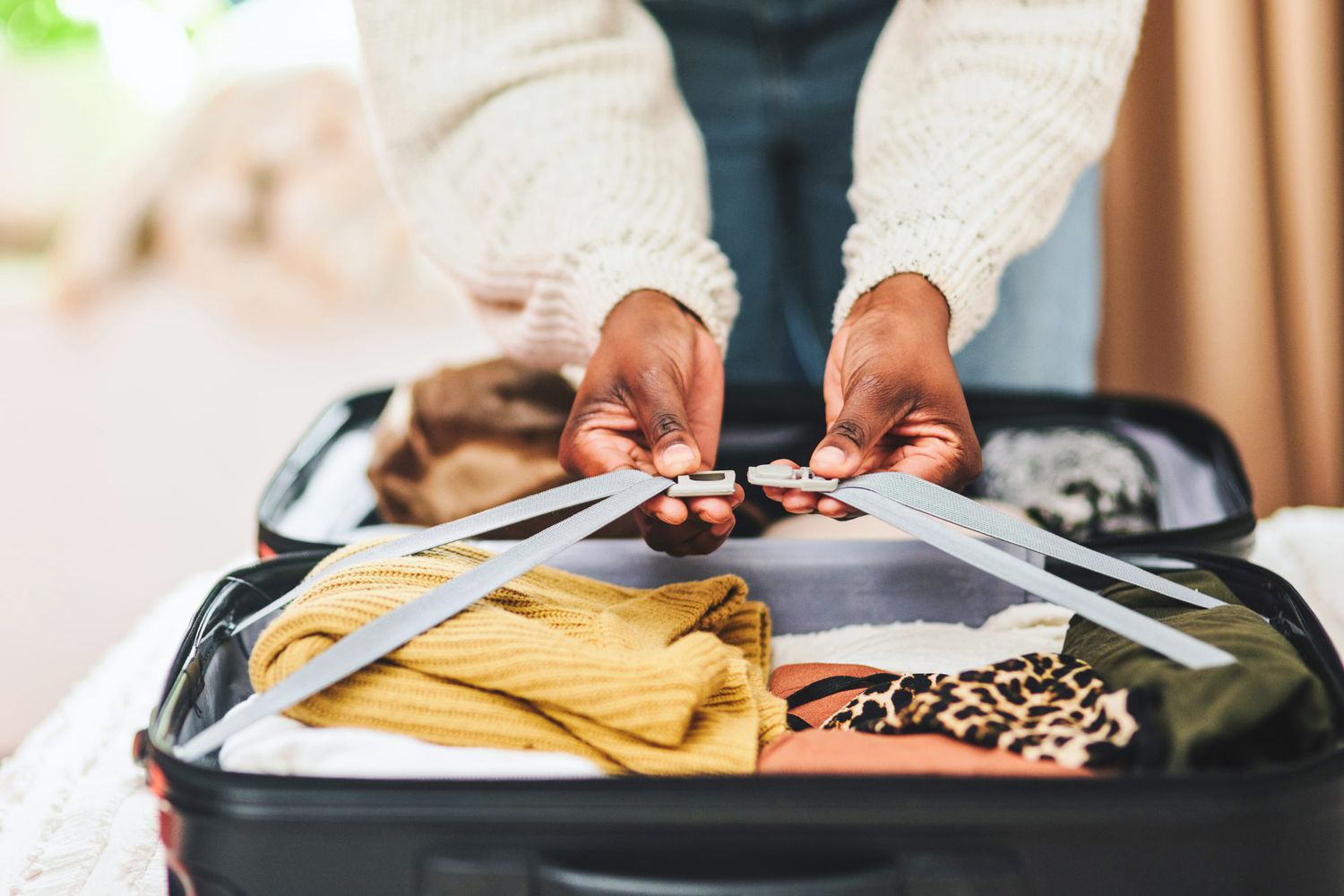 Xếp đồ vào vali theo trình tự thông minh giúp tận dụng tối đa không gian và giữ sự gọn gàng