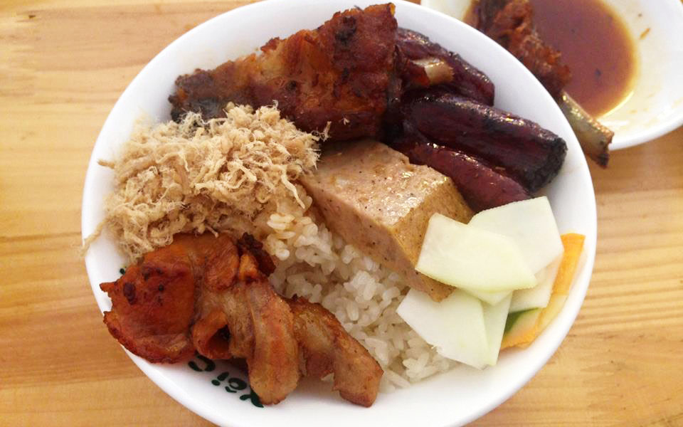 Xôi thịt kho Hà Nội Một bát xôi Cát Lâm giúp thực khách no căng bụng với giá phải chăng