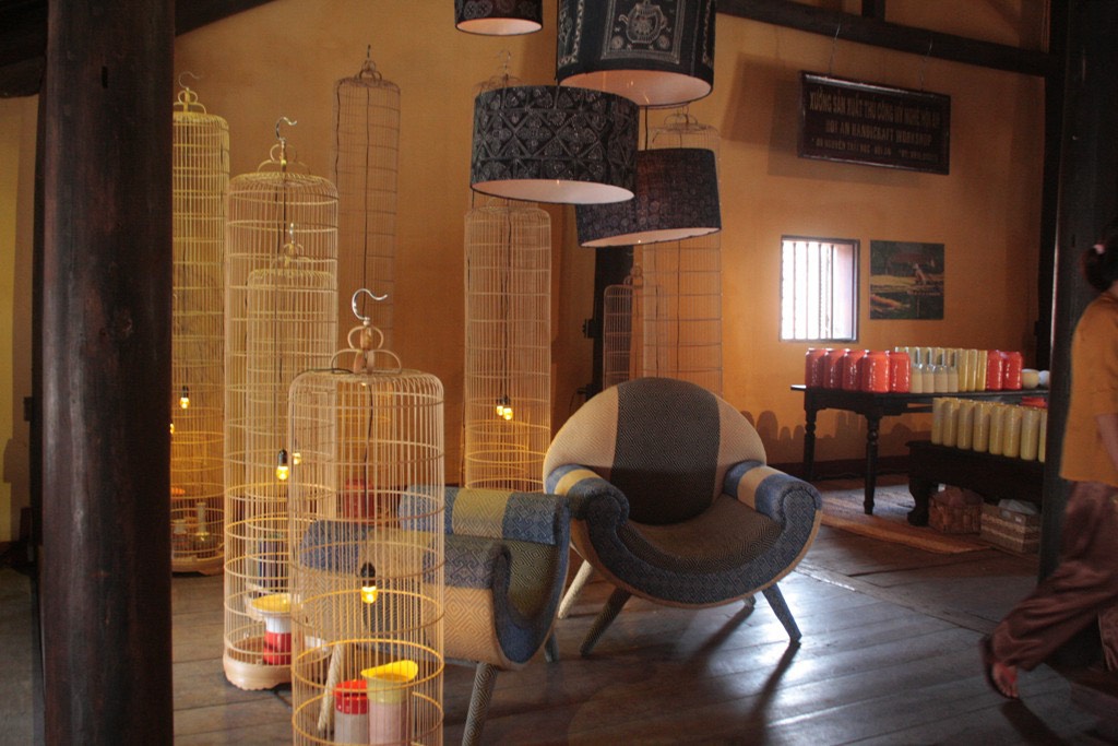 Nhà cổ Phi Yến sở hữu không gian cổ xưa vô cùng nghệ thuật